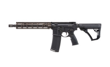 Laden Sie das Bild in den Galerie-Viewer, Daniel Defense DD4 RIII-S FDE .223 Rem. - 11,5"