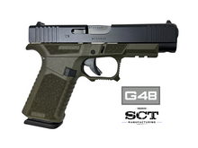 Laden Sie das Bild in den Galerie-Viewer, Custom Glock 48 MOS mit SCT Manufacturing Griffstück Kal. 9mm Luger