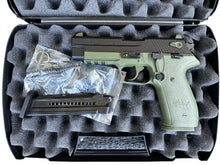 Laden Sie das Bild in den Galerie-Viewer, Sig Sauer Mosquito Kal. .22 lr