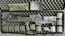 Laden Sie das Bild in den Galerie-Viewer, neuwertige HS-Produkts VHS-2s (Springfield Hellion) Kal. .223 Rem.