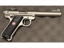 Laden Sie das Bild in den Galerie-Viewer, Ruger Mk IV Target mit Volquartsen Sportabzug .22 lr