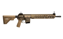 Laden Sie das Bild in den Galerie-Viewer, Heckler &amp; Koch MR223 A3 Slim Line 16,5" langer Handschutz grün/braun RAL8000 Kal. .223 Rem.