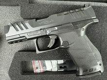Laden Sie das Bild in den Galerie-Viewer, Neuwertige Walther PDP Compact 4'' Kal. 9mm Luger