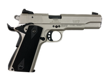 Laden Sie das Bild in den Galerie-Viewer, Sig Sauer 1911 Silver Kal. .22 lr